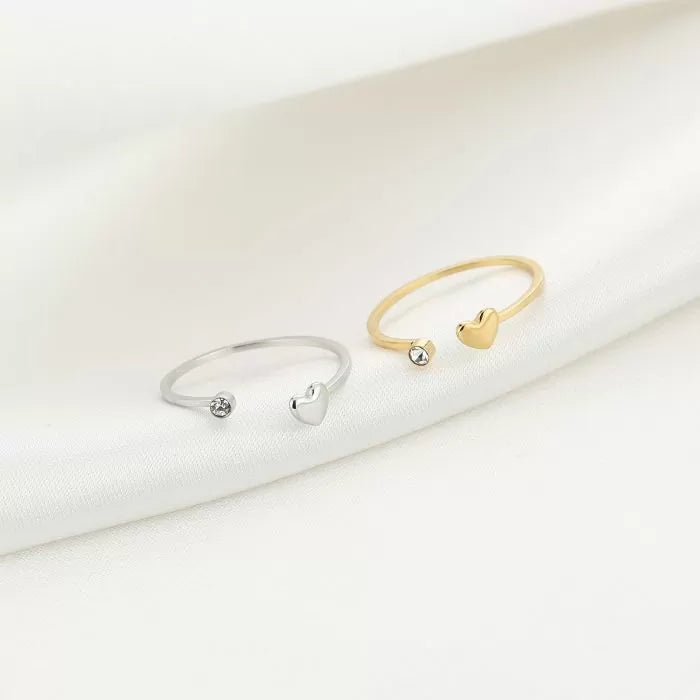 Hartje ring met strass steentje - zilver