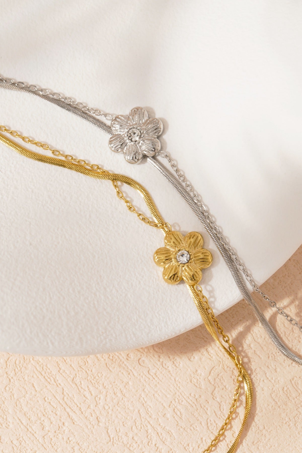 Flower love armband - goud kleur