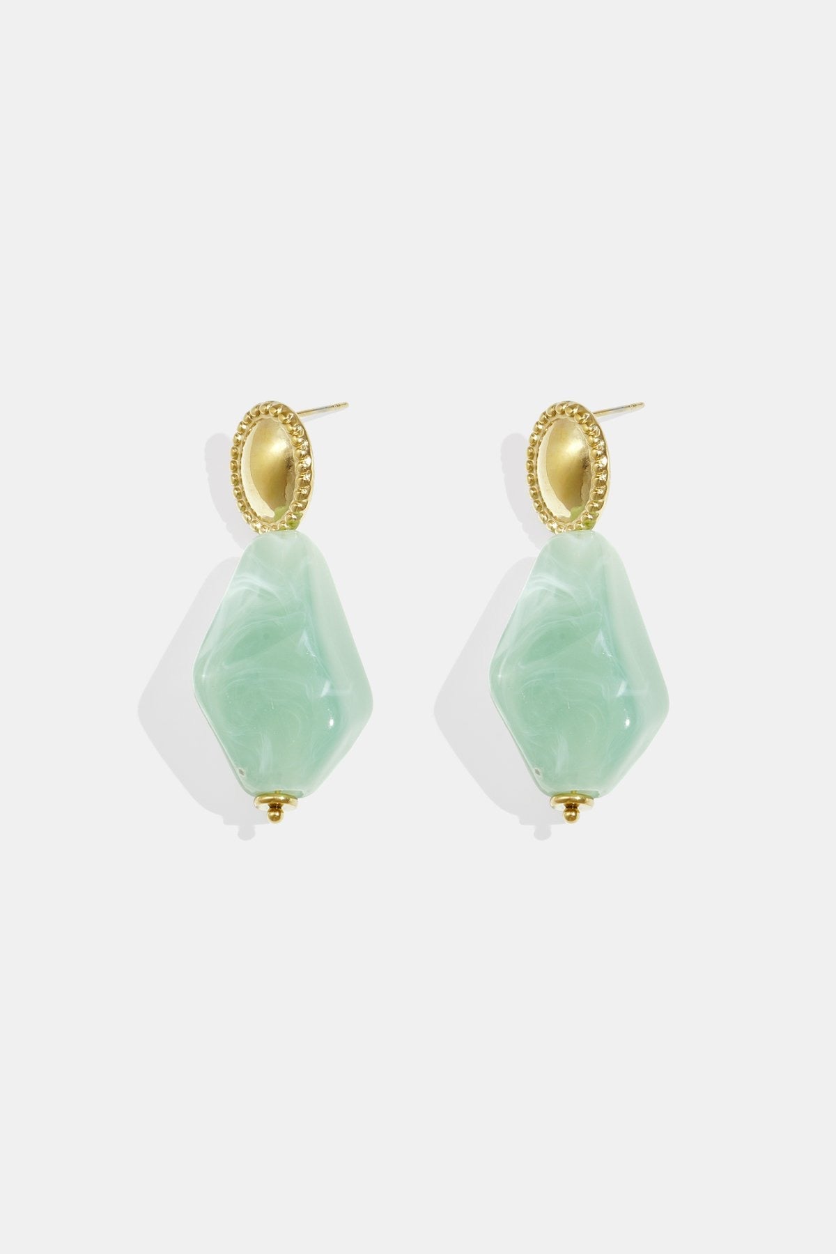 Oorbellen met natuursteen look