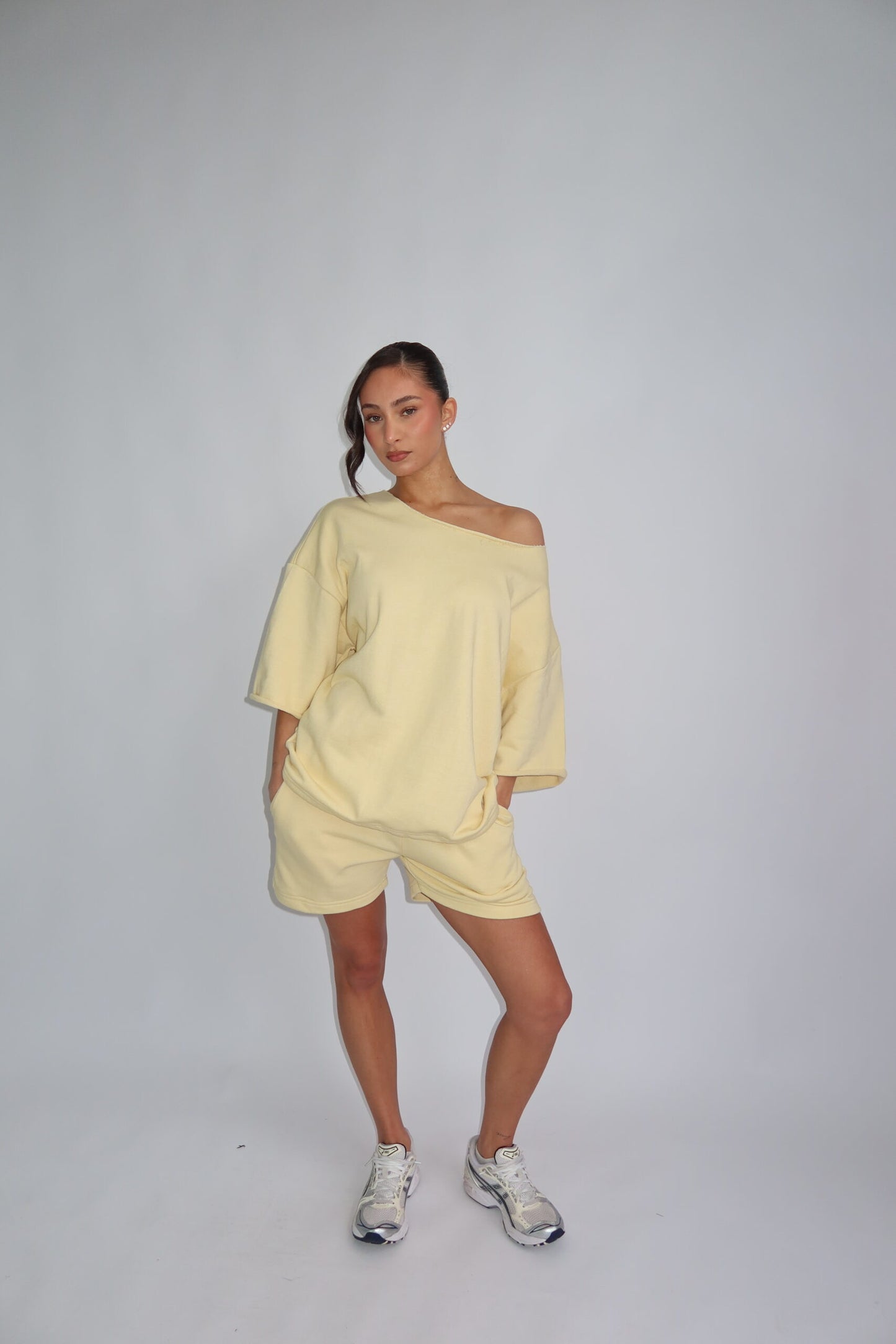 Pastell off shoulder -yellow