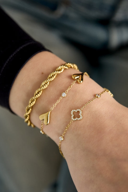 Armband met belegde klavers -goud