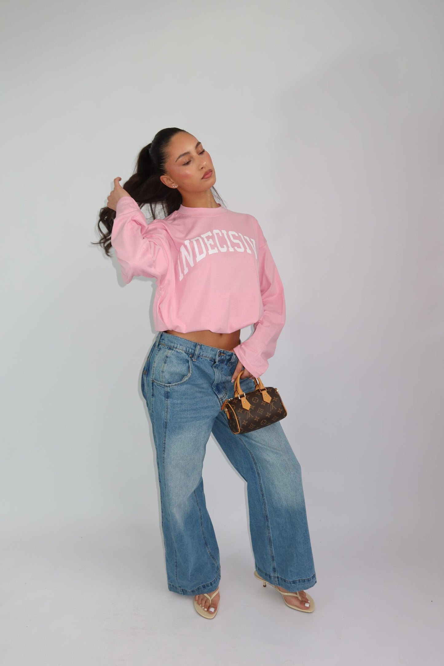 LONGSLEEVE ‘INDECISIVE” – roze