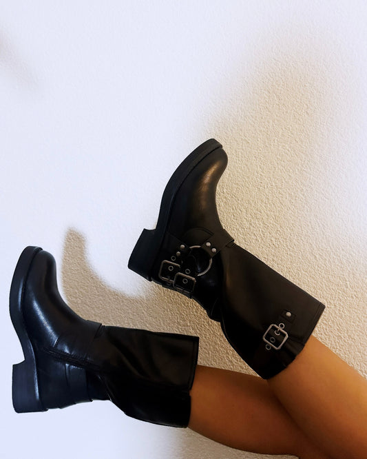 Nunu boots -black