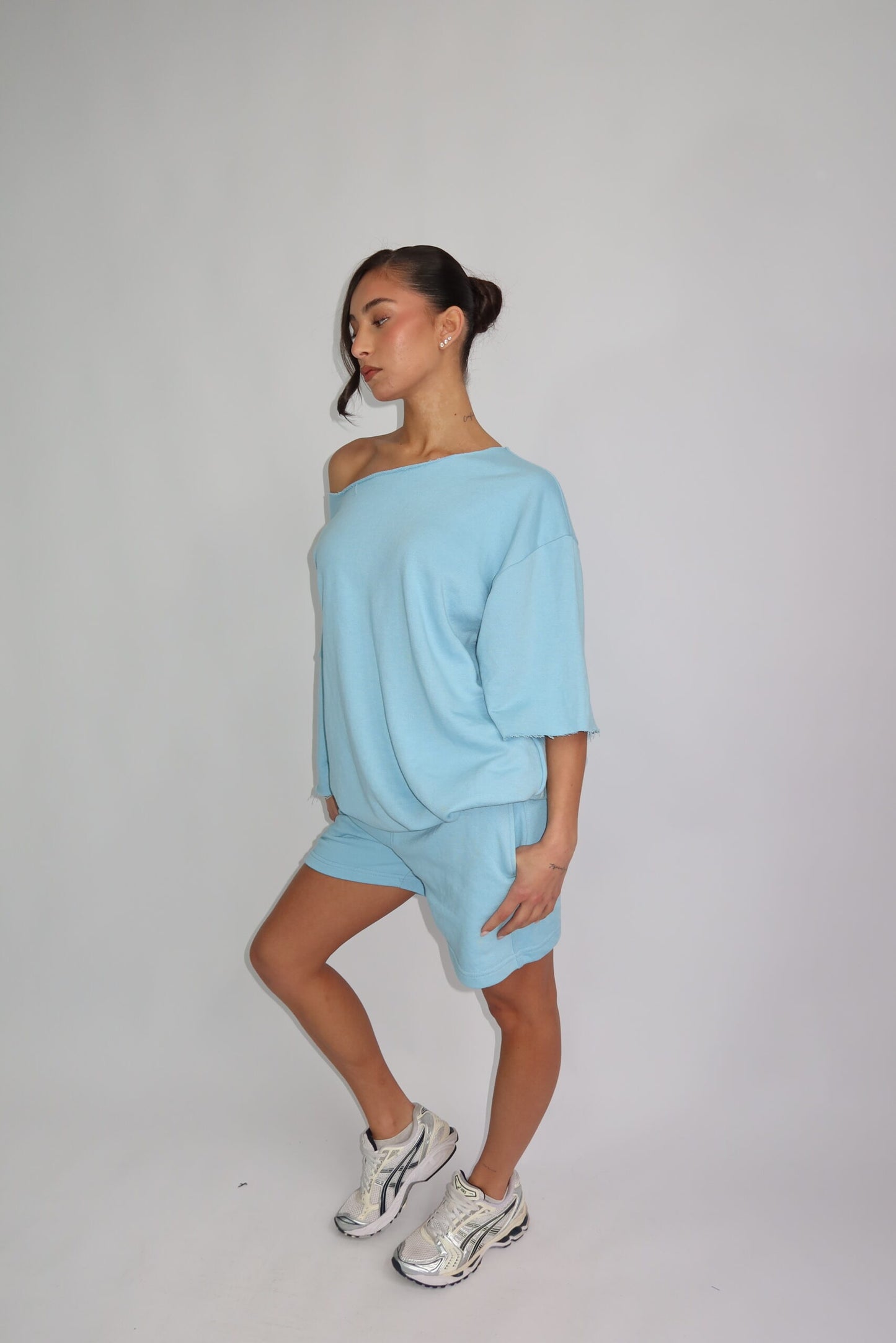 Pastel off shoulder set -blue