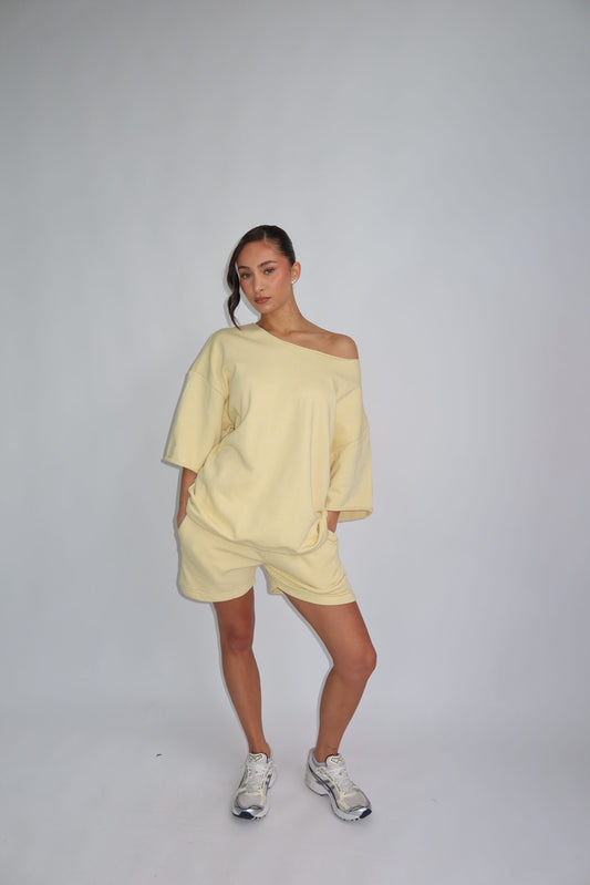 Pastell off shoulder -yellow