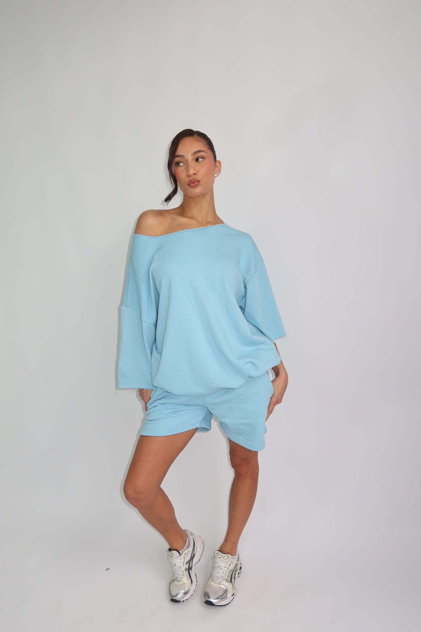 Pastel off shoulder set -blue