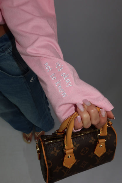LONGSLEEVE ‘INDECISIVE” – roze