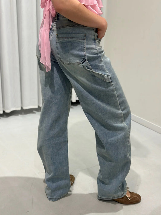 Siham Laulia barrel jeans