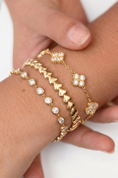 Armband met zirkonia belegde klavers -goud