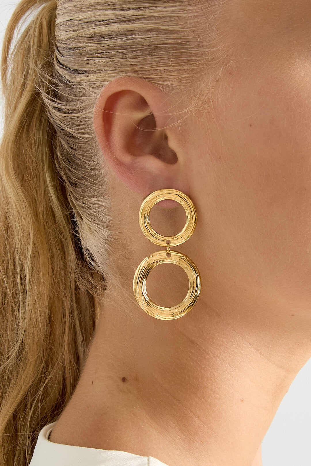 Oorbellen met grote open ringen -goud