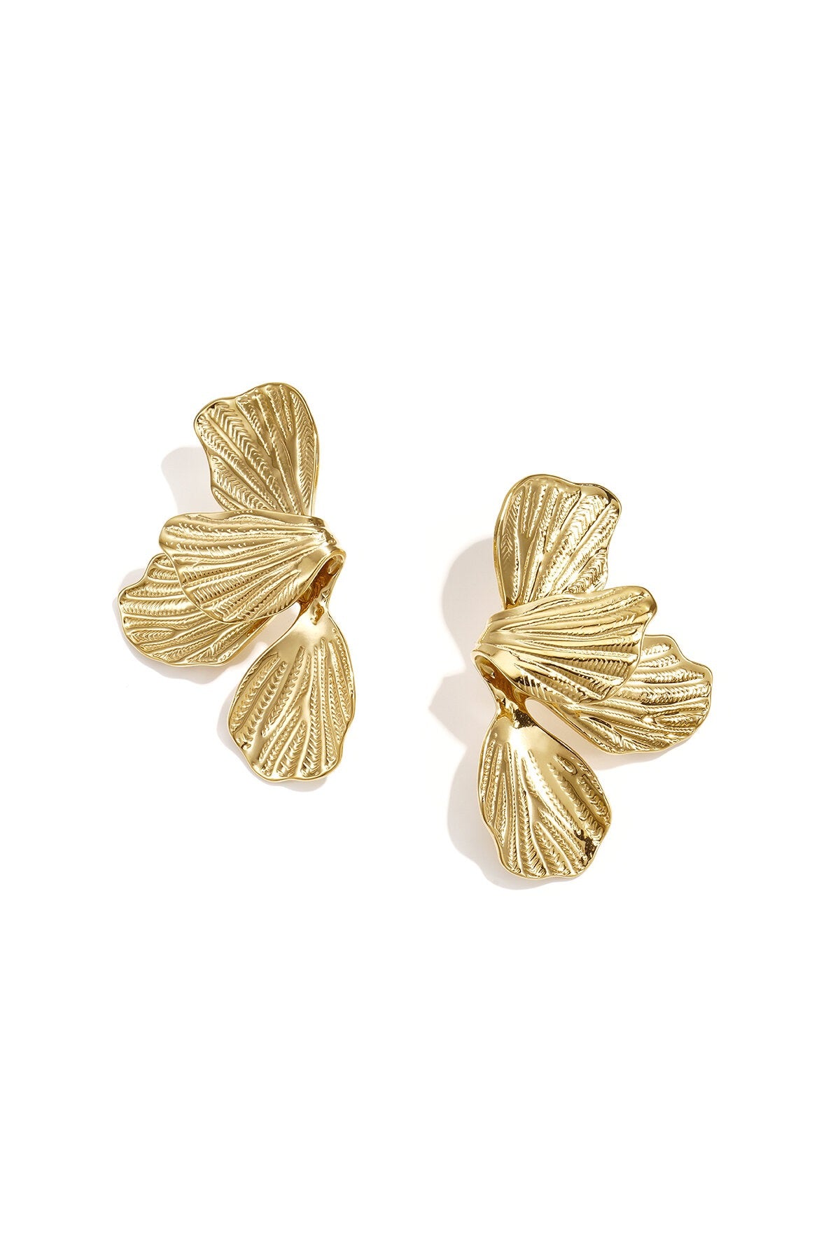 Statement oorbellen halve bloemen -goud
