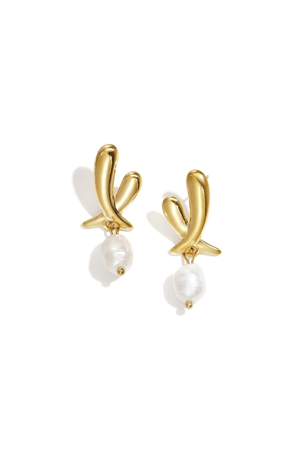 Oorbellen met hangende parel -goud