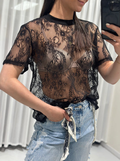 Maaikie lace top