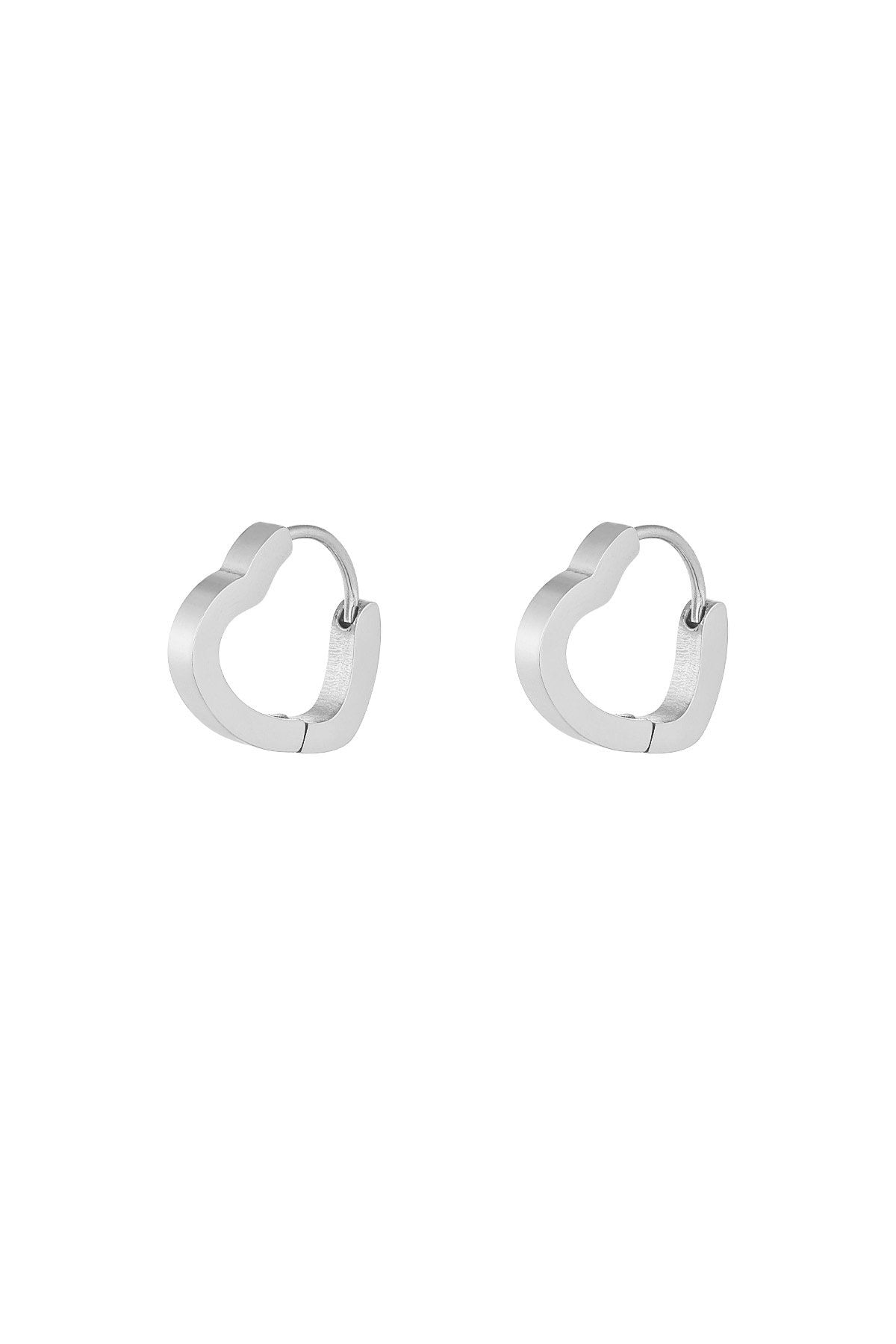 Basic oorbellen hart klein -zilver
